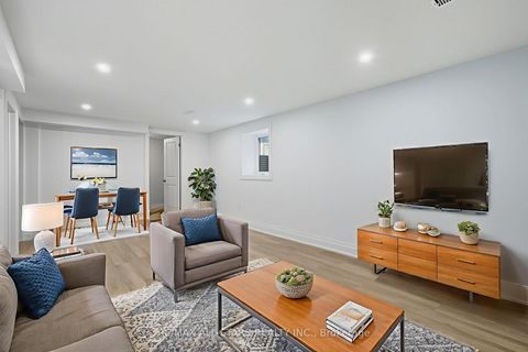 Photo 32 at 29 Patrick Drive, Aurora Highlands, Aurora