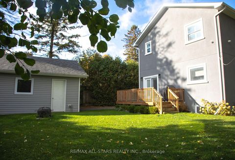 Photo 39 at 29 Patrick Drive, Aurora Highlands, Aurora