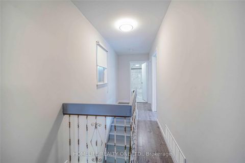 Photo 32 at 104 Benson Avenue, Wychwood, Toronto
