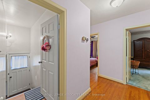 Photo 28 at 28 Waterbeach Crescent, Clairville, Toronto
