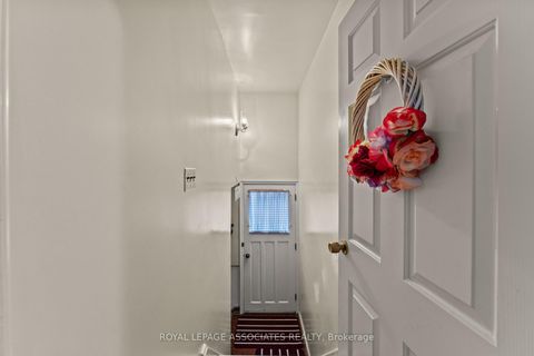 Photo 29 at 28 Waterbeach Crescent, Clairville, Toronto