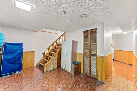 Photo 31 at 28 Waterbeach Crescent, Clairville, Toronto