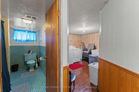 Photo 38 at 28 Waterbeach Crescent, Clairville, Toronto