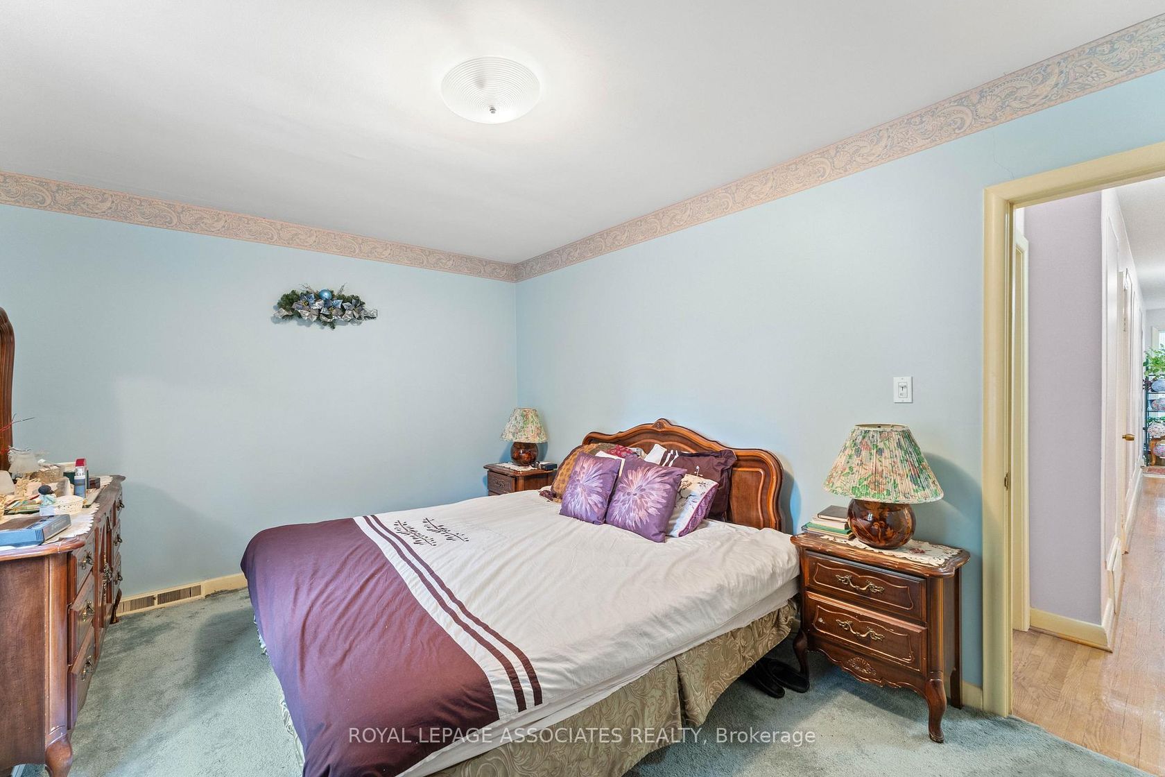 Photo 19 at 28 Waterbeach Crescent, Clairville, Toronto Photo 19 at 28 Waterbeach Crescent, Clairville, Toronto