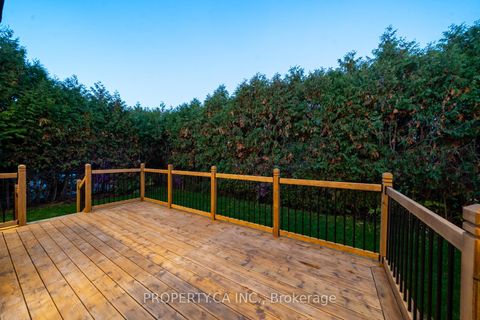 Photo 21 at 63 Concord Road, Beverley Glen, Vaughan