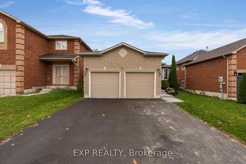 Photo 1 at 53 Seline Crescent, Painswick South, Barrie Photo 1 at 53 Seline Crescent, Painswick South, Barrie