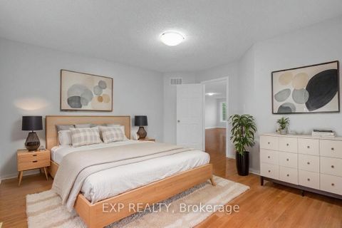 Photo 9 at 53 Seline Crescent, Painswick South, Barrie