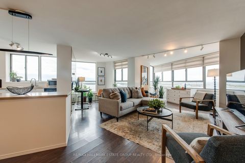 Photo 5 at 1102 - 270 Queens Quay W, Waterfront Communities C1, Toronto