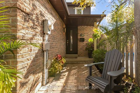 Photo 1 at 23 Gilmore Crescent, Brownridge, Vaughan