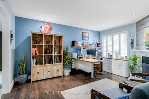 Photo 6 at 23 Gilmore Crescent, Brownridge, Vaughan