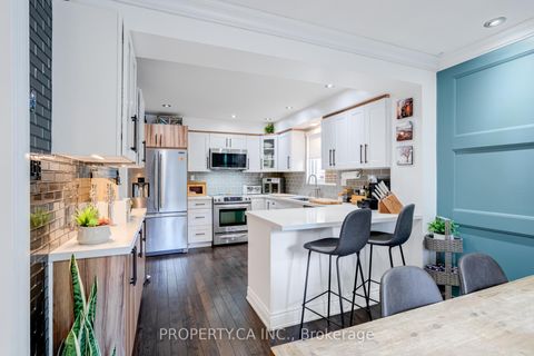 Photo 14 at 23 Gilmore Crescent, Brownridge, Vaughan