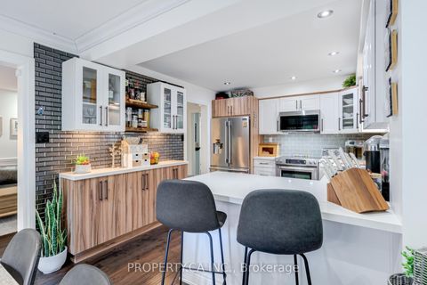 Photo 15 at 23 Gilmore Crescent, Brownridge, Vaughan