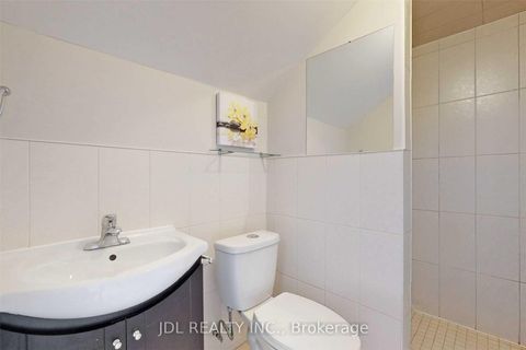 Photo 30 at 216 Mc Caul Street, Chinatown, Toronto