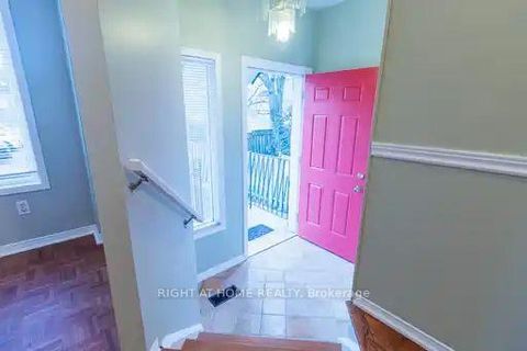 Photo 2 at 18 - 3680 brimley Road W, Milliken, Toronto