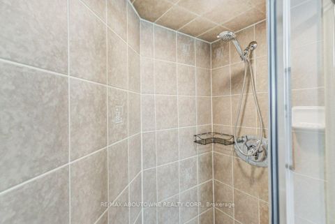 Photo 32 at 405 - 2325 Central Park Drive, RO River Oaks, Oakville