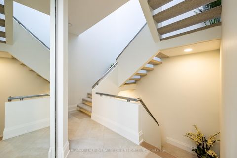 Photo 8 at 10 Penwood Crescent, Don Mills, Toronto