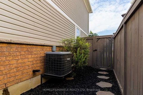 Photo 4 at 149 Carnwith Drive E, Brooklin, Whitby Photo 4 at 149 Carnwith Drive E, Brooklin, Whitby