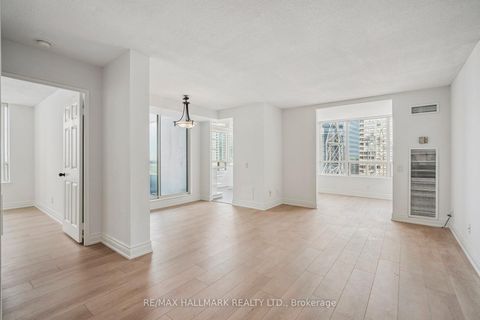 Photo 3 at 1214 - 7 Bishop Avenue, Newtonbrook East, Toronto