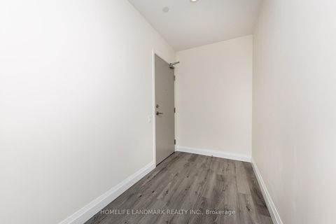 Photo 2 at 910 - 68 Shuter Street, Yonge Corridor, Toronto