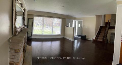 Photo 4 at 20 Goulding Avenue, Newtonbrook West, Toronto