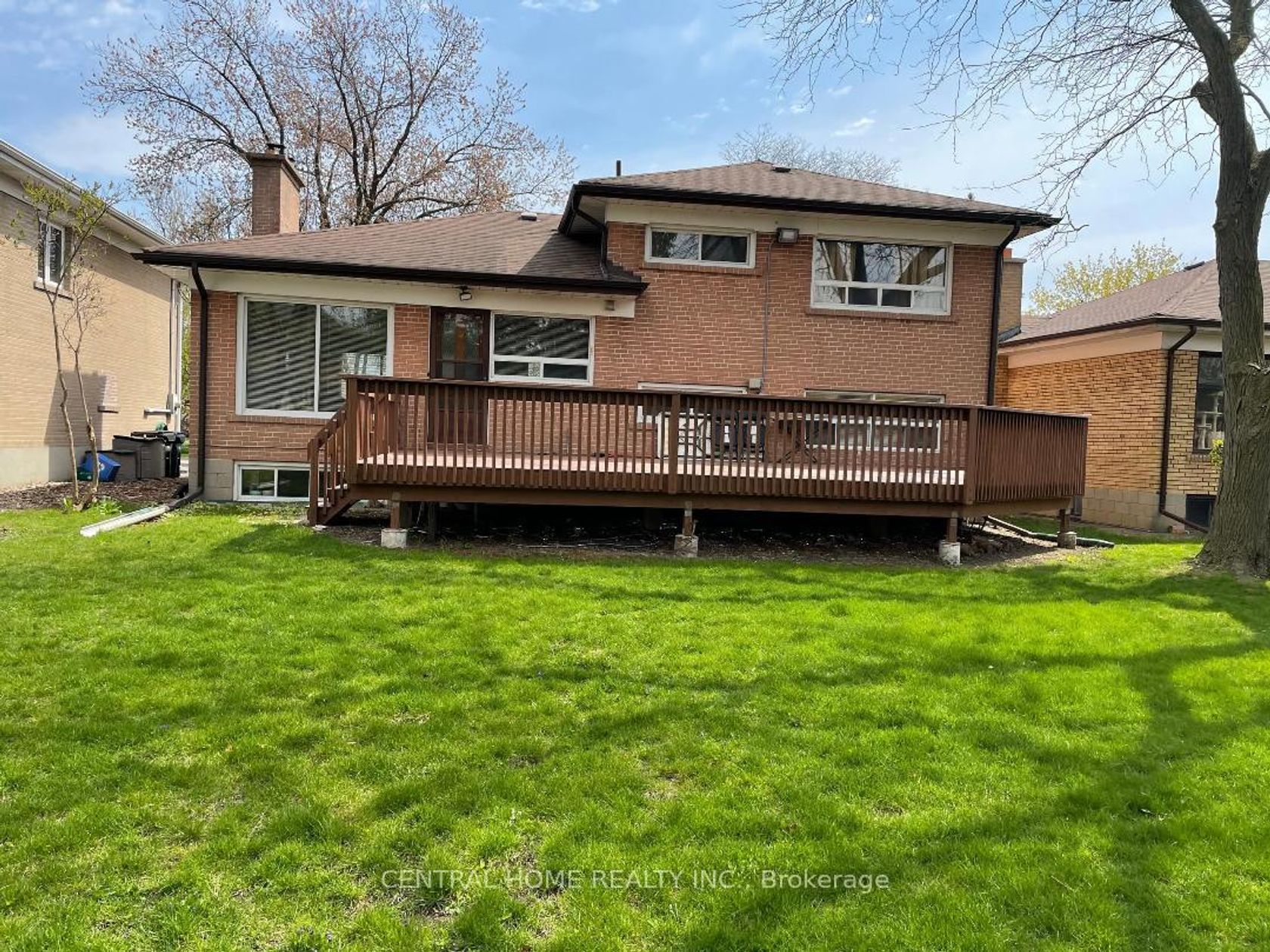Photo 17 at 20 Goulding Avenue, Newtonbrook West, Toronto Photo 17 at 20 Goulding Avenue, Newtonbrook West, Toronto