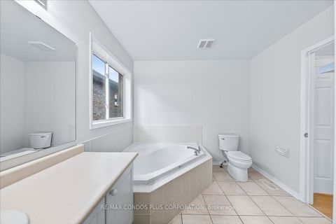 Photo 23 at 289 Deepsprings Crescent, Vellore Village, Vaughan Photo 23 at 289 Deepsprings Crescent, Vellore Village, Vaughan