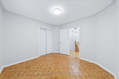 Photo 26 at 289 Deepsprings Crescent, Vellore Village, Vaughan Photo 26 at 289 Deepsprings Crescent, Vellore Village, Vaughan