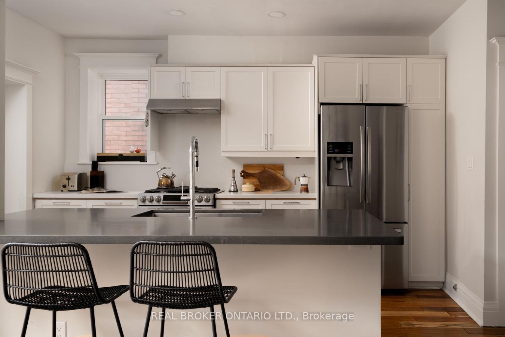 Photo 6 at 156 Galley Avenue, Roncesvalles, Toronto Photo 6 at 156 Galley Avenue, Roncesvalles, Toronto