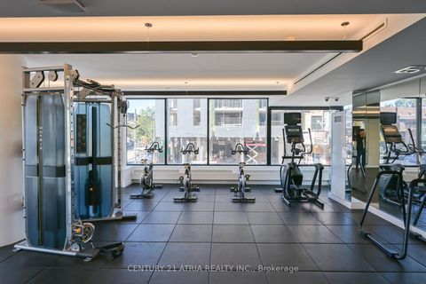 Photo 2 at 303 - 185 Alberta Avenue, Oakwood Village, Toronto
