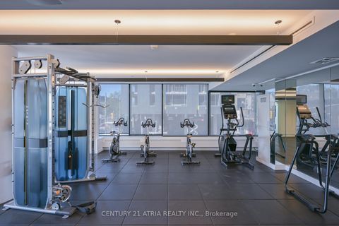 Photo 4 at 303 - 185 Alberta Avenue, Oakwood Village, Toronto
