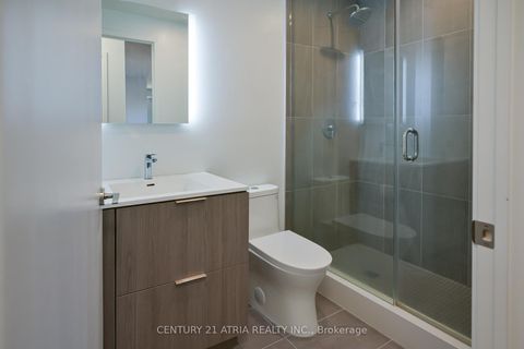 Photo 6 at 303 - 185 Alberta Avenue, Oakwood Village, Toronto