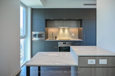 Photo 14 at 303 - 185 Alberta Avenue, Oakwood Village, Toronto