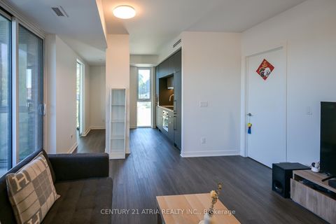 Photo 24 at 303 - 185 Alberta Avenue, Oakwood Village, Toronto