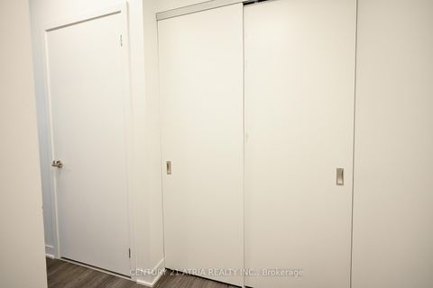 Photo 34 at 303 - 185 Alberta Avenue, Oakwood Village, Toronto
