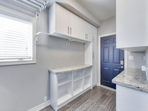 Photo 14 at 2 Whalen Court, Westbrook, Richmond Hill