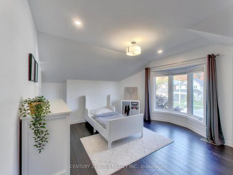 Photo 21 at 2 Whalen Court, Westbrook, Richmond Hill