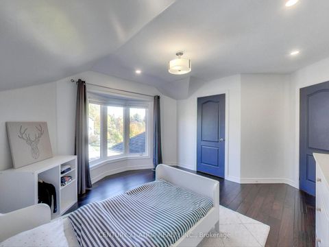 Photo 22 at 2 Whalen Court, Westbrook, Richmond Hill