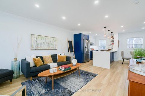 Photo 7 at 22 Rupert Street, Birchmount, Toronto