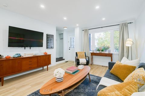 Photo 9 at 22 Rupert Street, Birchmount, Toronto