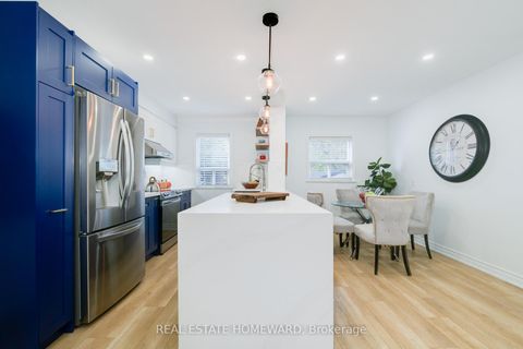 Photo 12 at 22 Rupert Street, Birchmount, Toronto