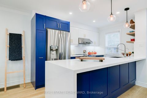 Photo 13 at 22 Rupert Street, Birchmount, Toronto