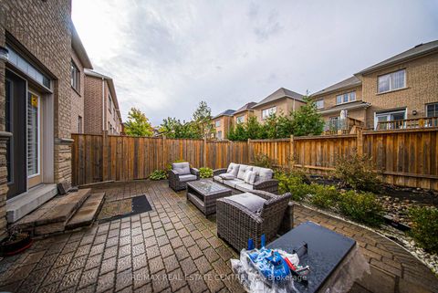 Photo 37 at 8 Bristlewood Crescent, Patterson, Vaughan Photo 37 at 8 Bristlewood Crescent, Patterson, Vaughan