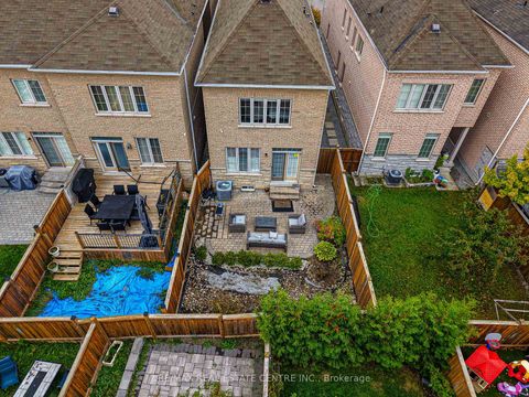 Photo 41 at 8 Bristlewood Crescent, Patterson, Vaughan Photo 41 at 8 Bristlewood Crescent, Patterson, Vaughan