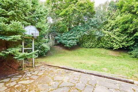 Photo 11 at 262 Bellamy Road N, Eglinton East, Toronto