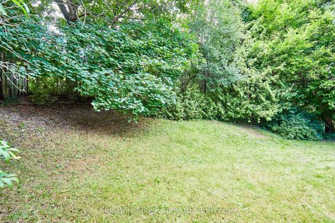 Photo 13 at 262 Bellamy Road N, Eglinton East, Toronto