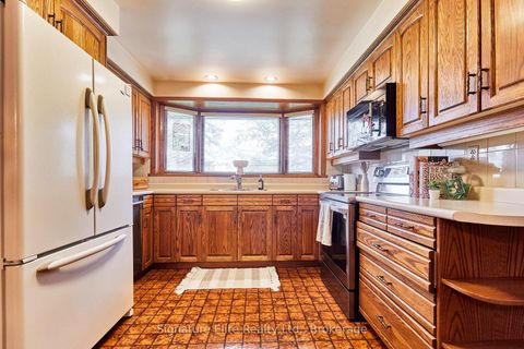 Photo 18 at 262 Bellamy Road N, Eglinton East, Toronto