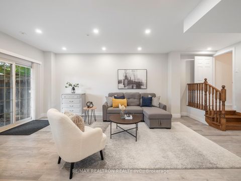 Photo 27 at 6 - 8900 Bathurst Street, Patterson, Vaughan