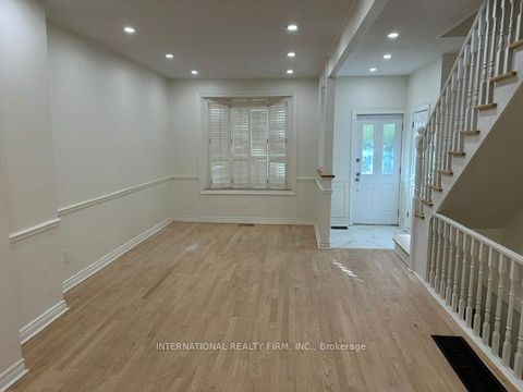 Photo 4 at 337 Glen Road, Moore Park, Toronto