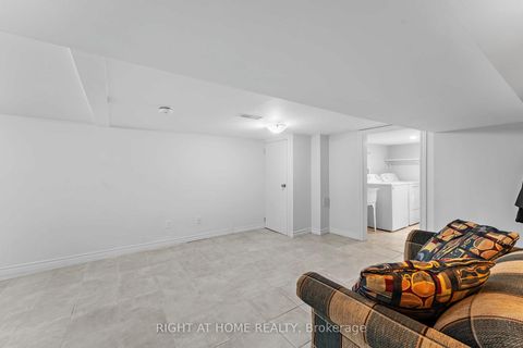 Photo 28 at 50 Argyle Street, Bellwoods, Toronto