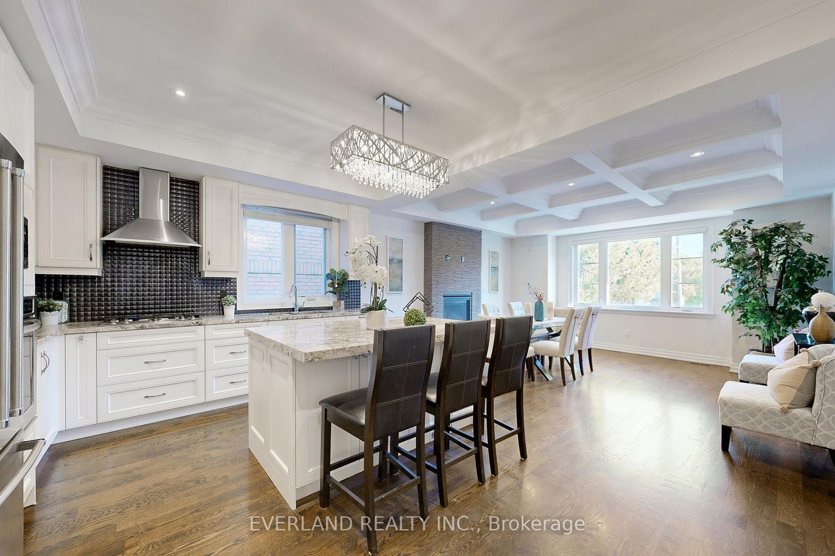 Photo 12 at 160B Finch Avenue E, Newtonbrook East, Toronto Photo 12 at 160B Finch Avenue E, Newtonbrook East, Toronto